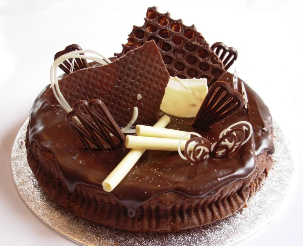 big_chocolate_birthday_cake_zps59f45ca9.jpg