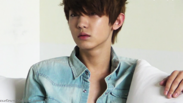  photo exo-k_chanyeol_poses_for_photoshoot_in_jean_jacket-4088_zps067f19f4.png