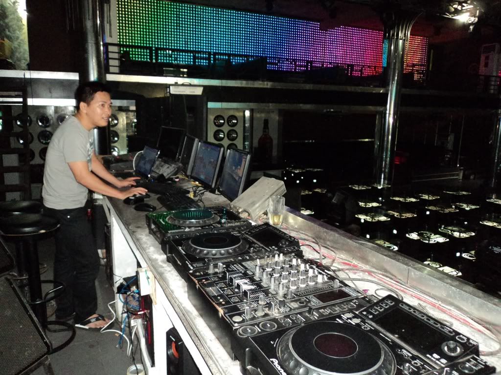 Cho thuê xe ô tô tự lái 4 -7 chỗ. Xe Đẹp - Giá Tốt. A.Vũ 0913980722