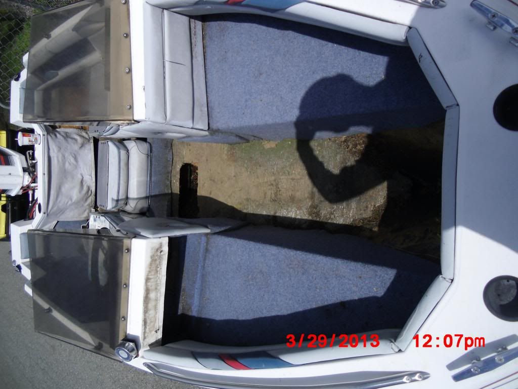 boatresto_zpsfbdc31cd.jpg