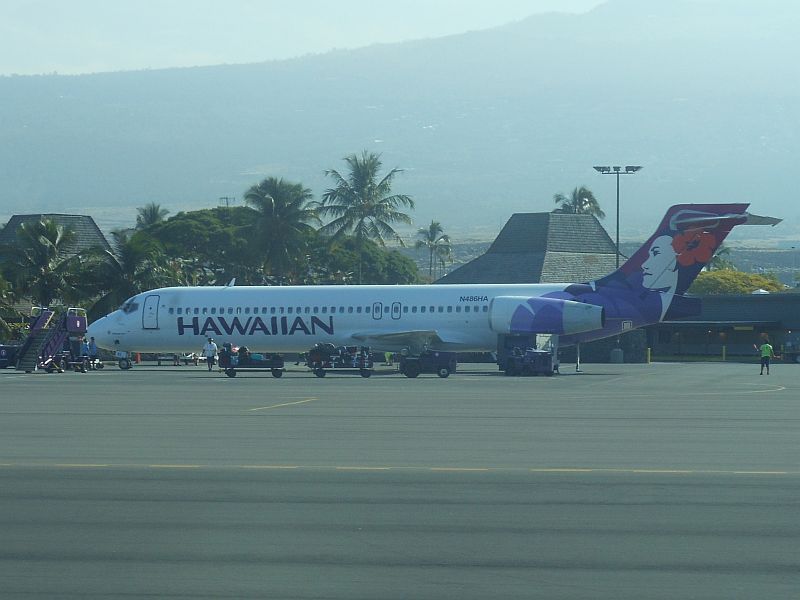 http://i1298.photobucket.com/albums/ag46/BZNPilot/Prop-Hopping%20in%20Paradise/93_zps8bfb71a2.jpg