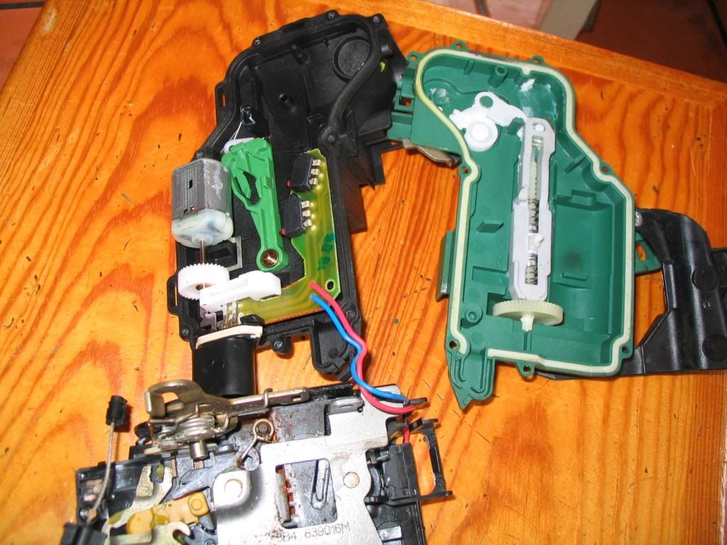 Rear Door Locks not Working UKPassats