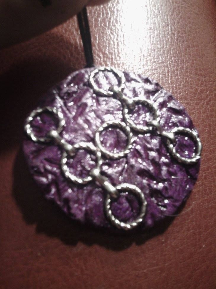 Silver circle pendant-paper clay photo 10838019_307842326084279_719720624146430872_o.jpg