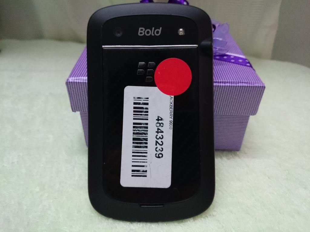 Vừa Ship USA về 10 máy Blackberry Bold 9930 Verizon máy rất đẹp, chưa unlock ! - 2