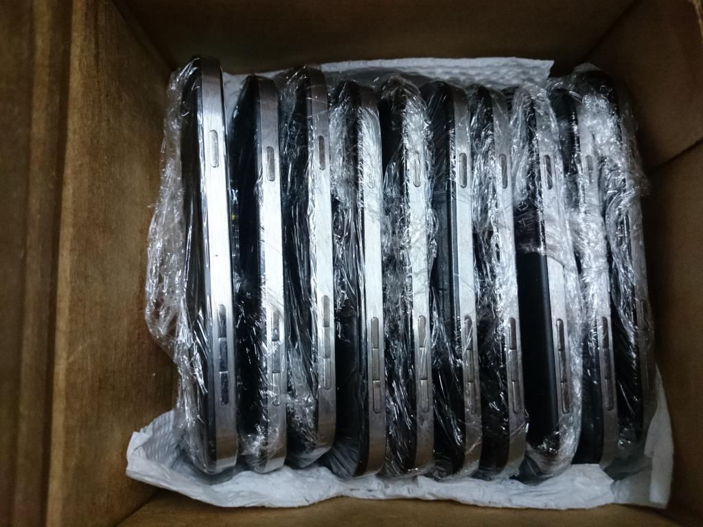 Vừa Ship USA về 10 máy Blackberry Bold 9930 Verizon máy rất đẹp, chưa unlock ! - 5