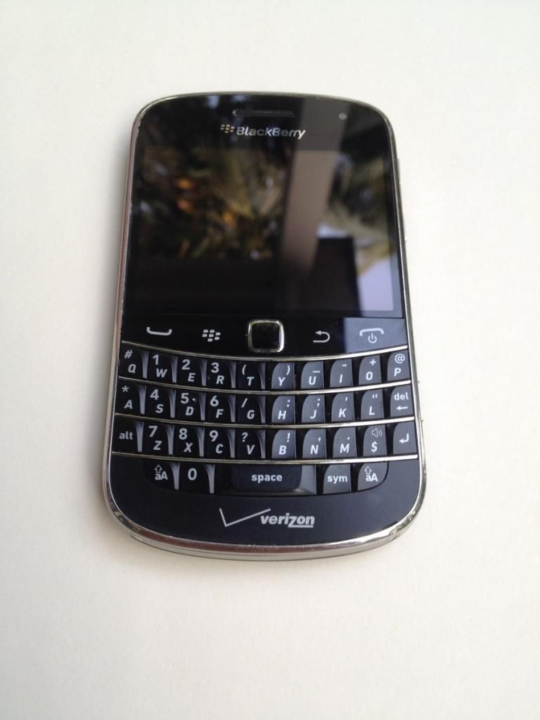 Ship mỹ về được 5 cây Bold 9930 Verizon đẹp , máy chất , giá tốt - 5