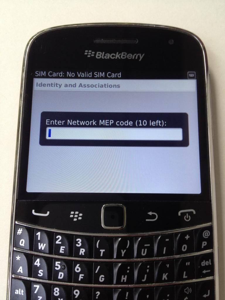 Ship mỹ về được 5 cây Bold 9930 Verizon đẹp , máy chất , giá tốt - 13