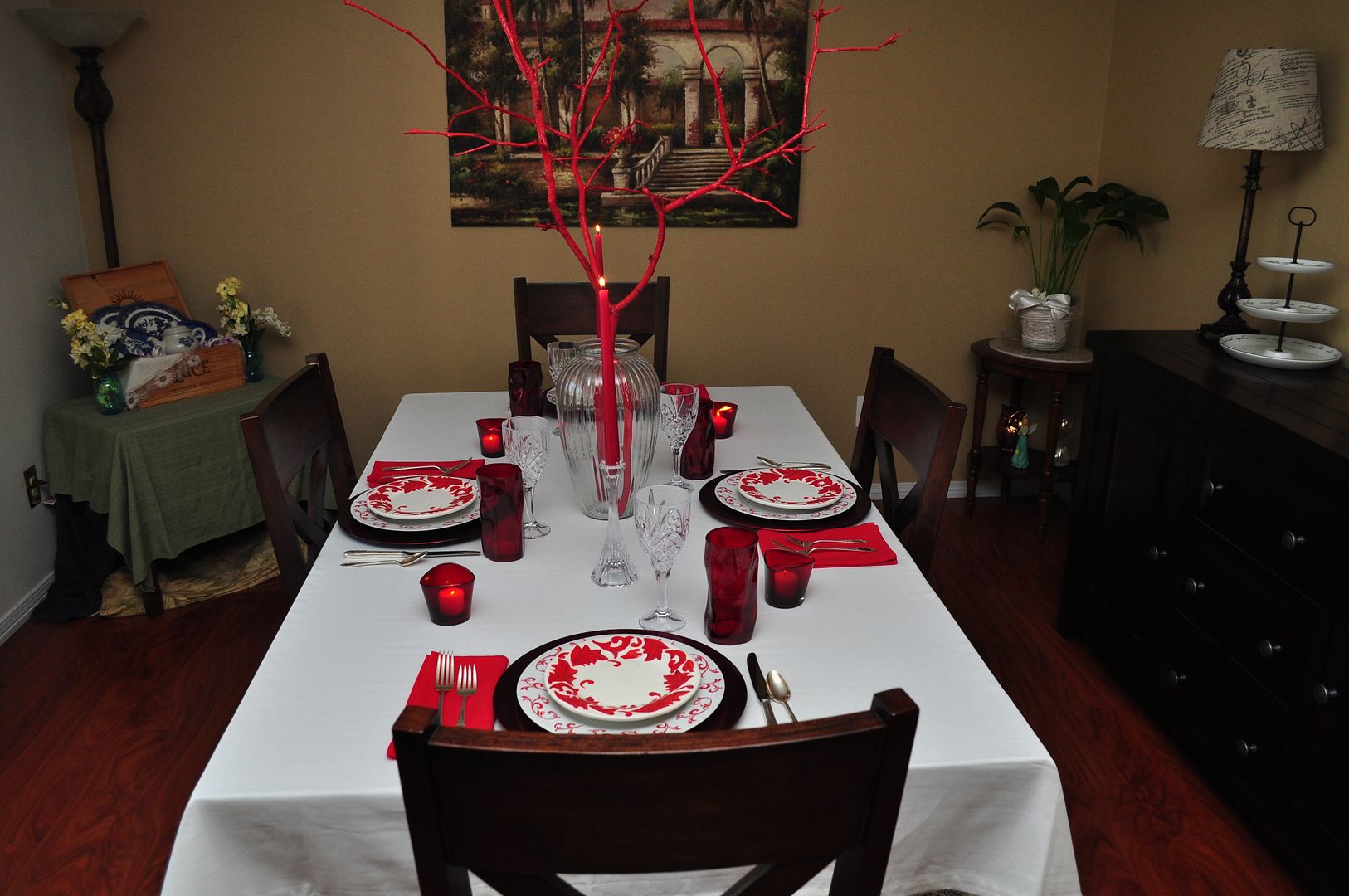 Kathe With An E~Red & White Table Setting